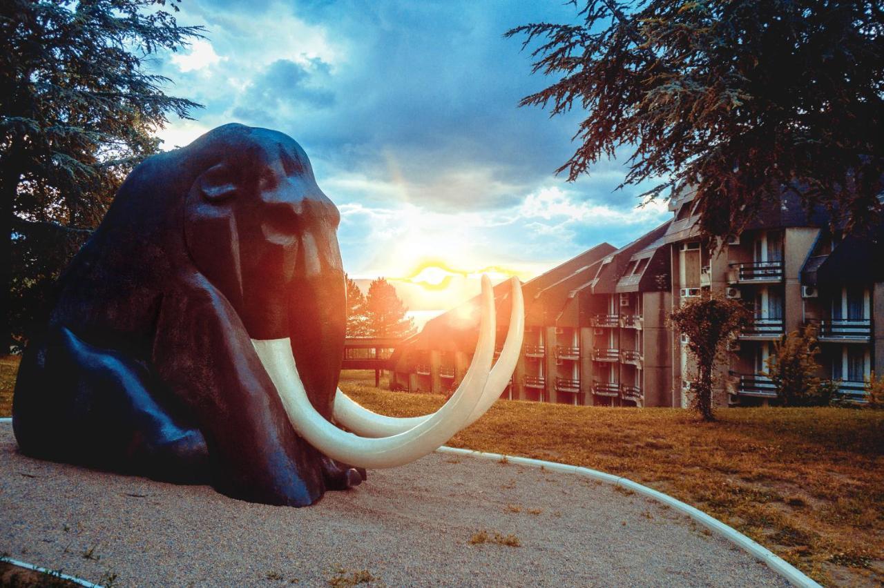 Hotel Lepenski Vir Donji Milanovac Kültér fotó
