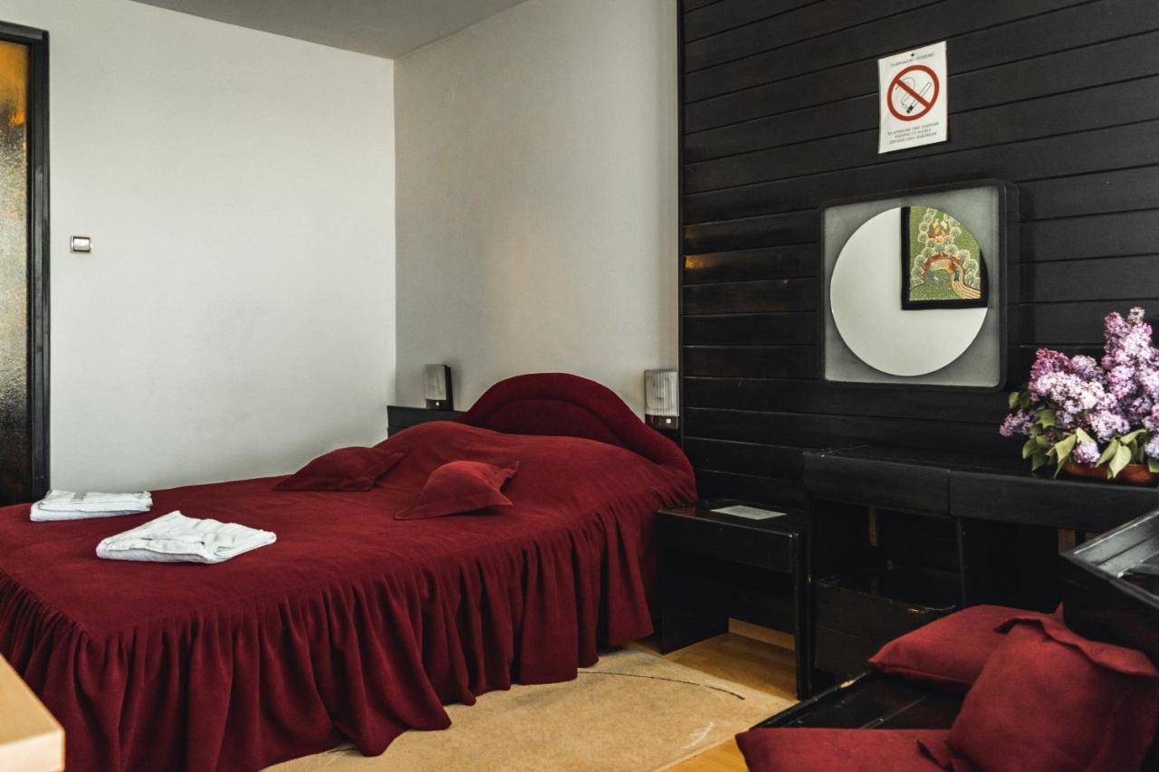 Hotel Lepenski Vir Donji Milanovac Kültér fotó