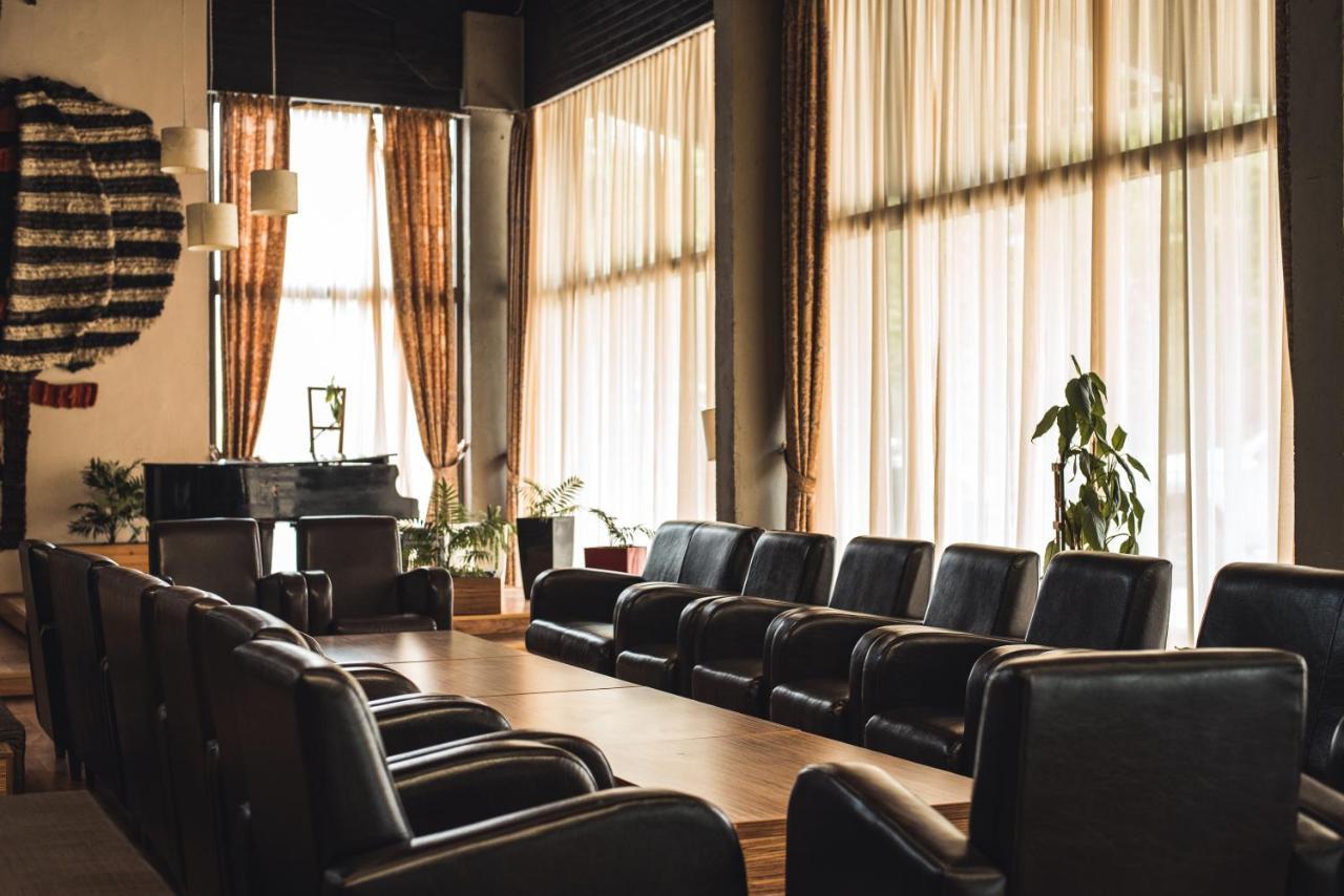 Hotel Lepenski Vir Donji Milanovac Kültér fotó