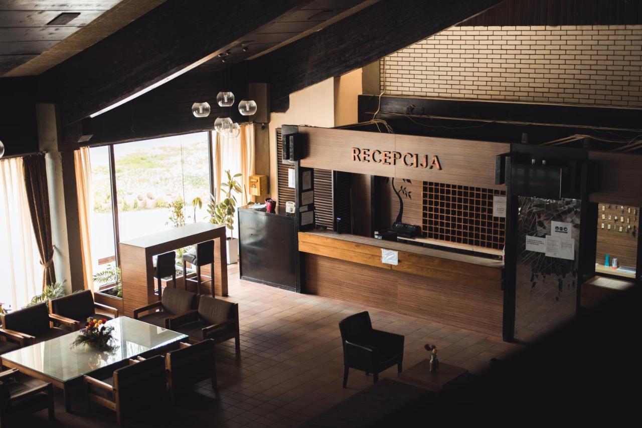 Hotel Lepenski Vir Donji Milanovac Kültér fotó